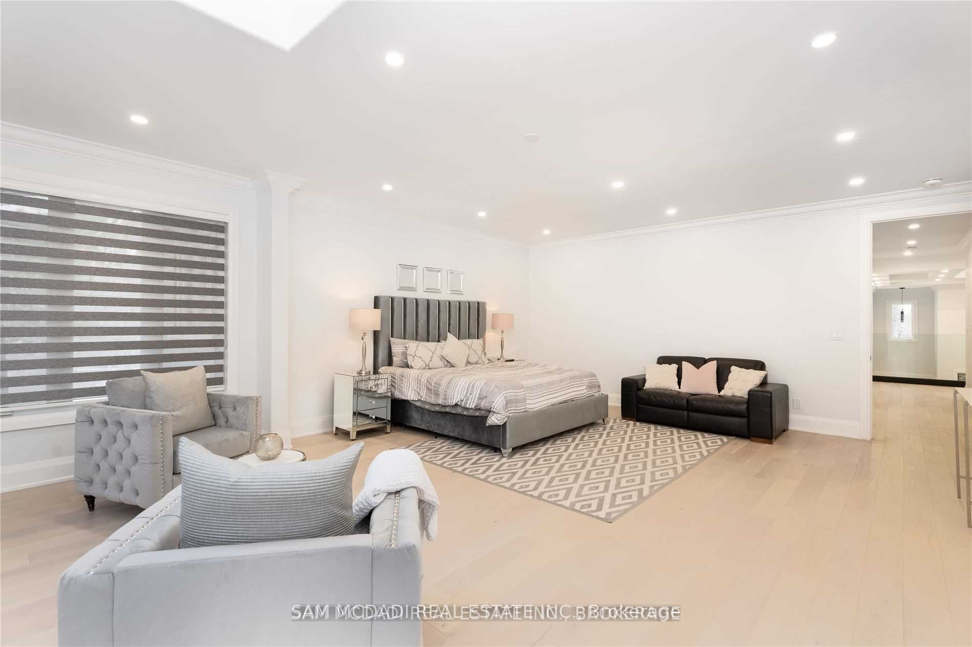 1138 Garden Road