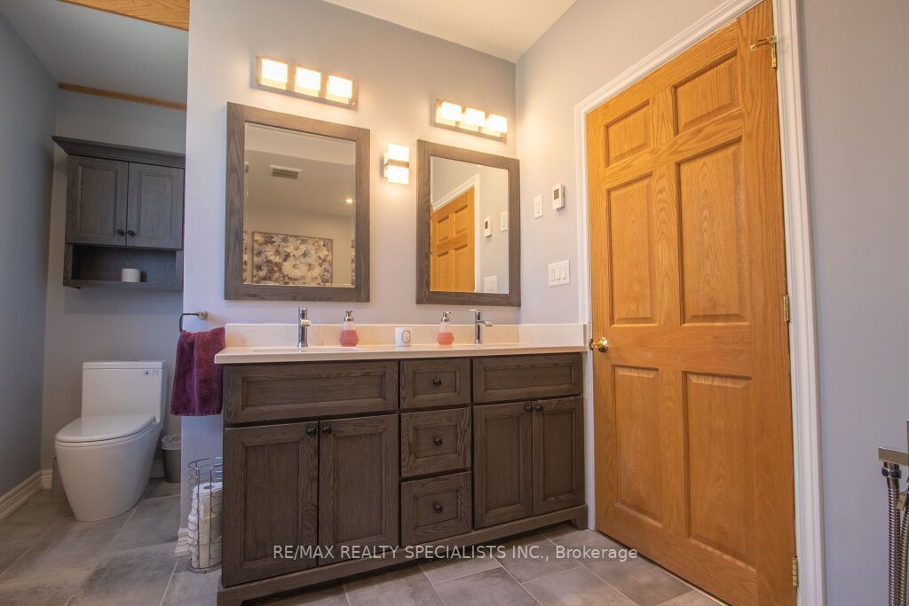 Listing W6057048 - Large Photo # 12