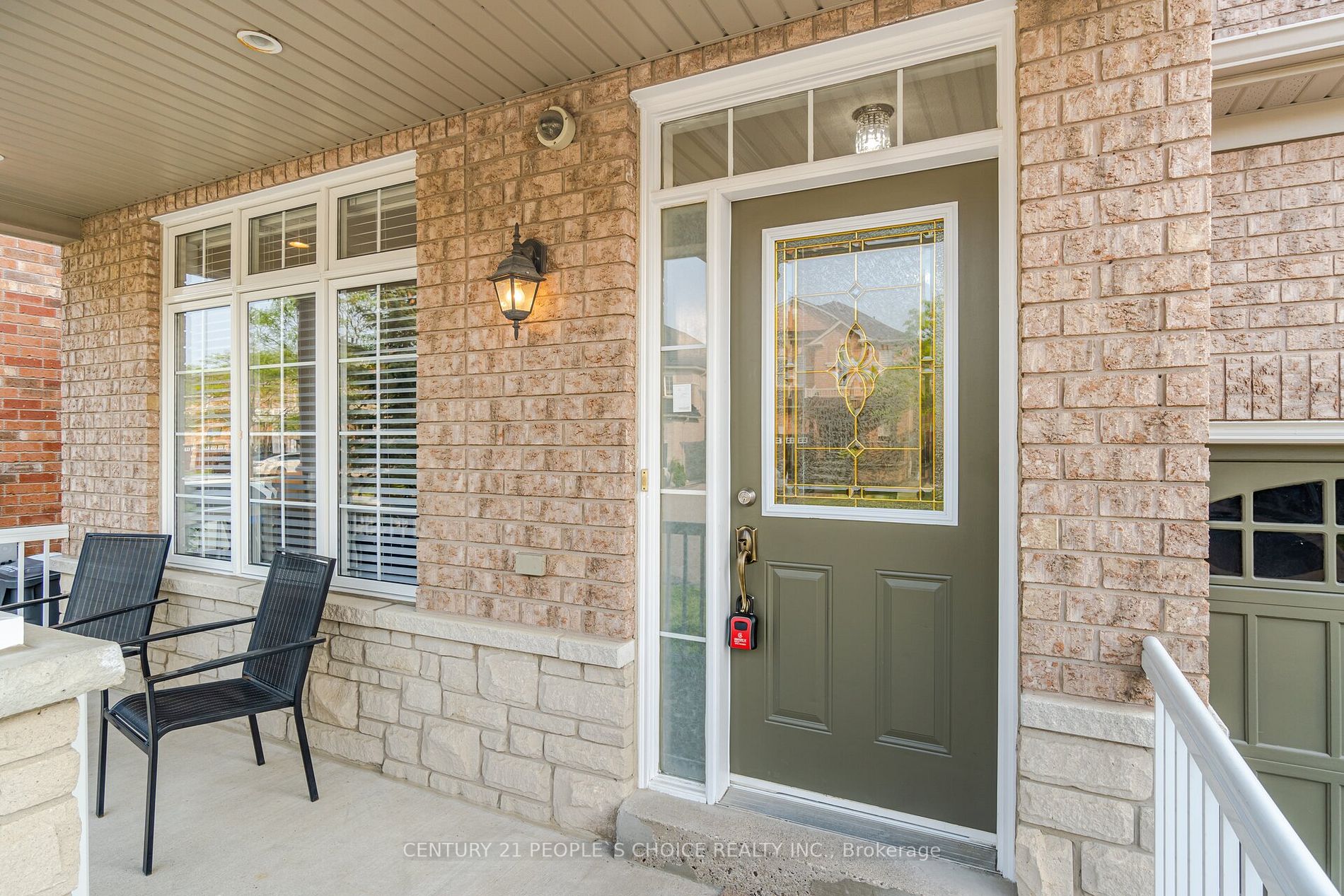19 Dovehaven Crescent