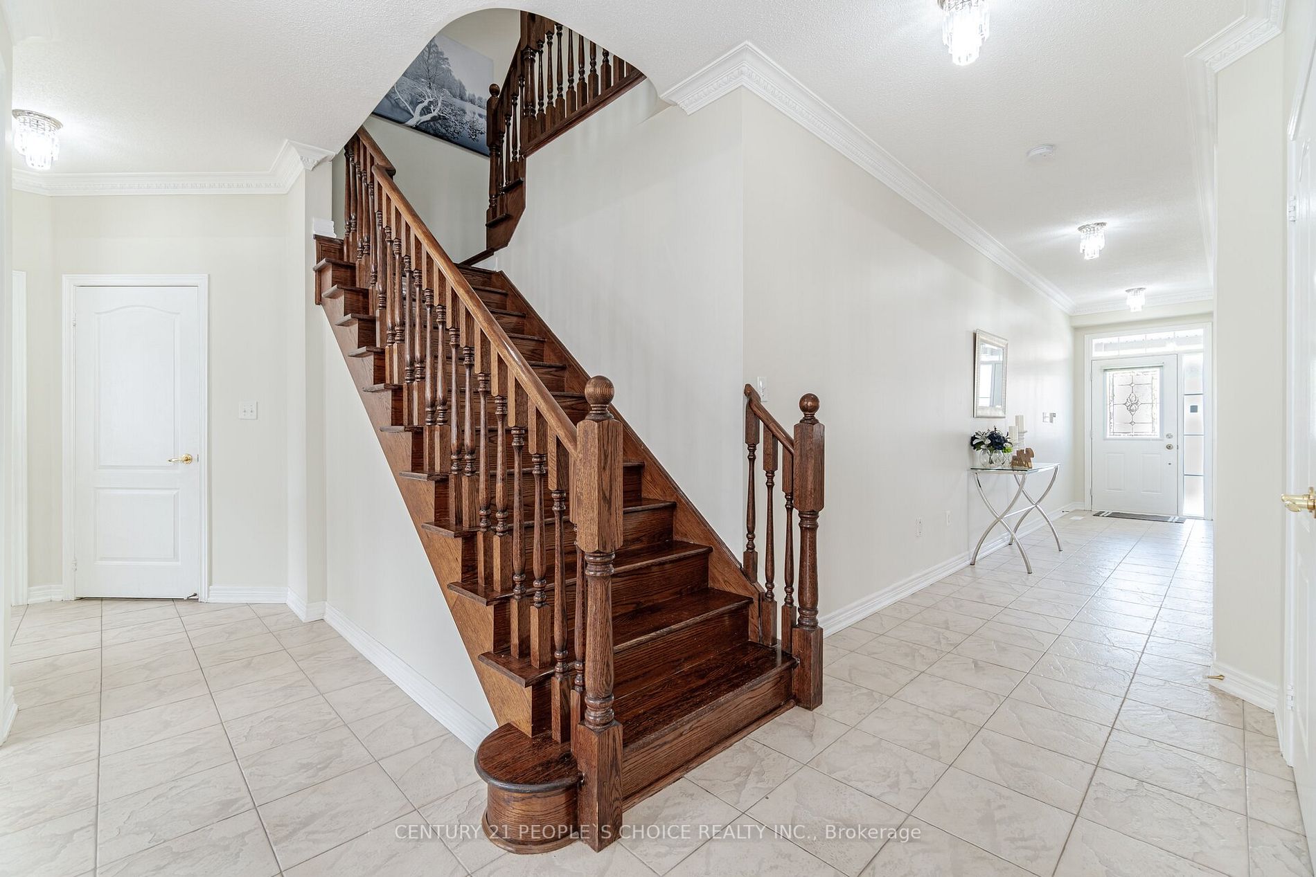 19 Dovehaven Crescent