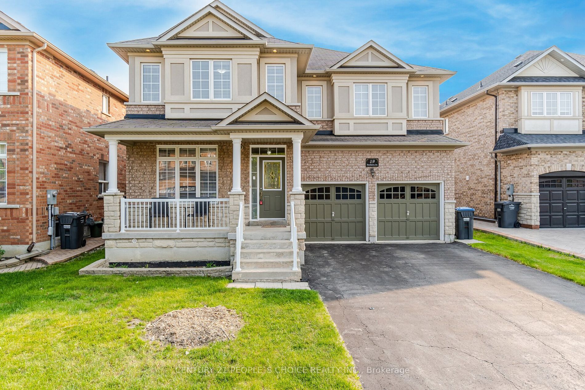 19 Dovehaven Crescent