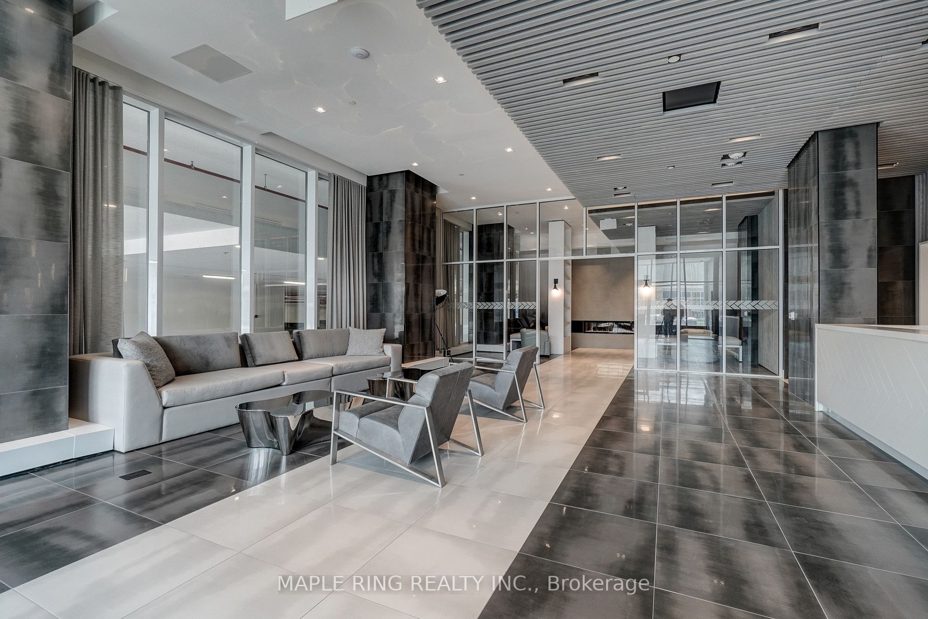 Listing W6057840 - Large Photo # 2