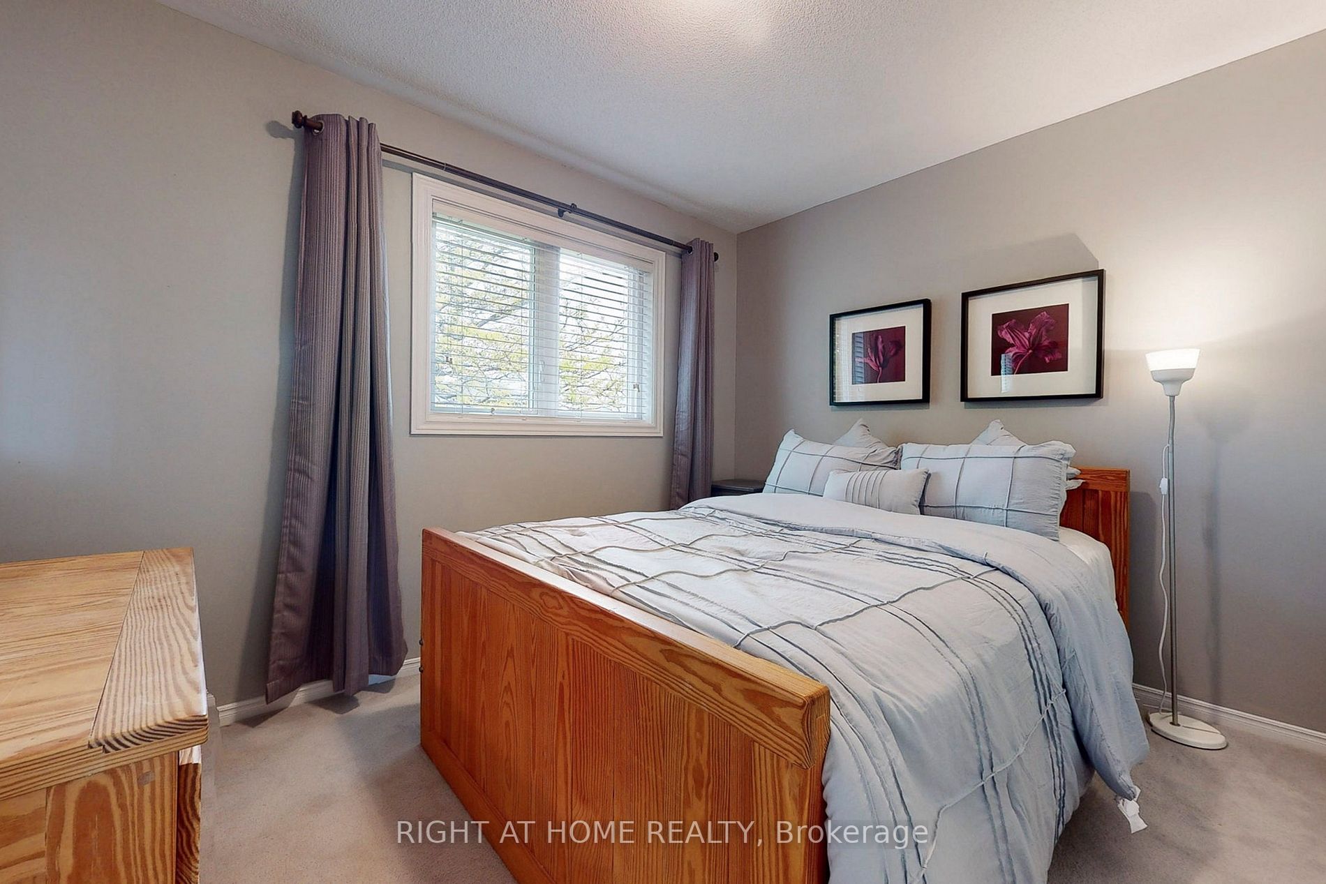 958 Fernandez Dr