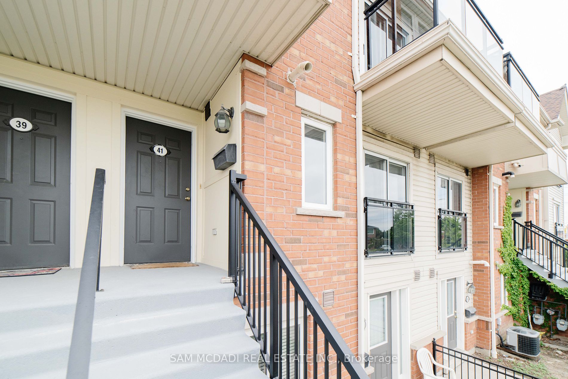 4620 Guildwood Way, #41