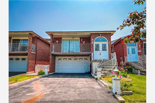 917 Lovingston Cres, Mississauga