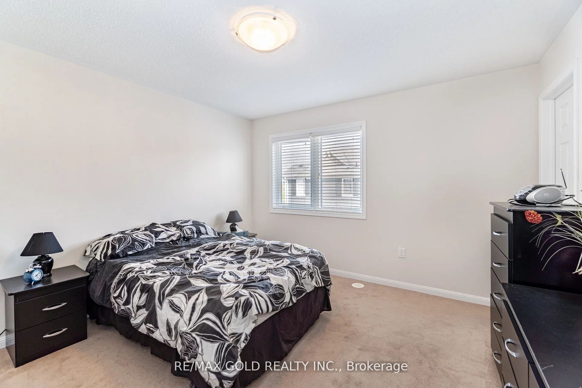 5 Bevington Rd