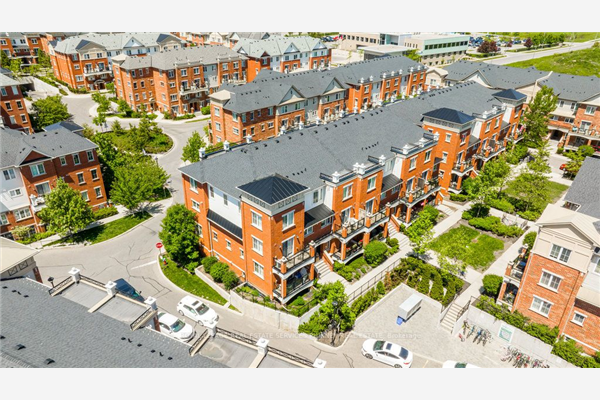 39 Hays Blvd