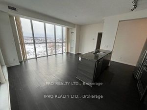 75 Eglinton Avenue W, #1504