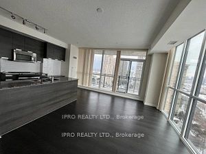 75 Eglinton Avenue W, #1504