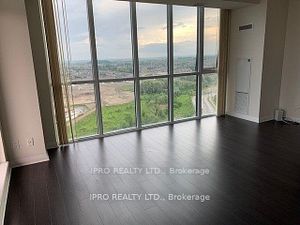 75 Eglinton Avenue W, #1504