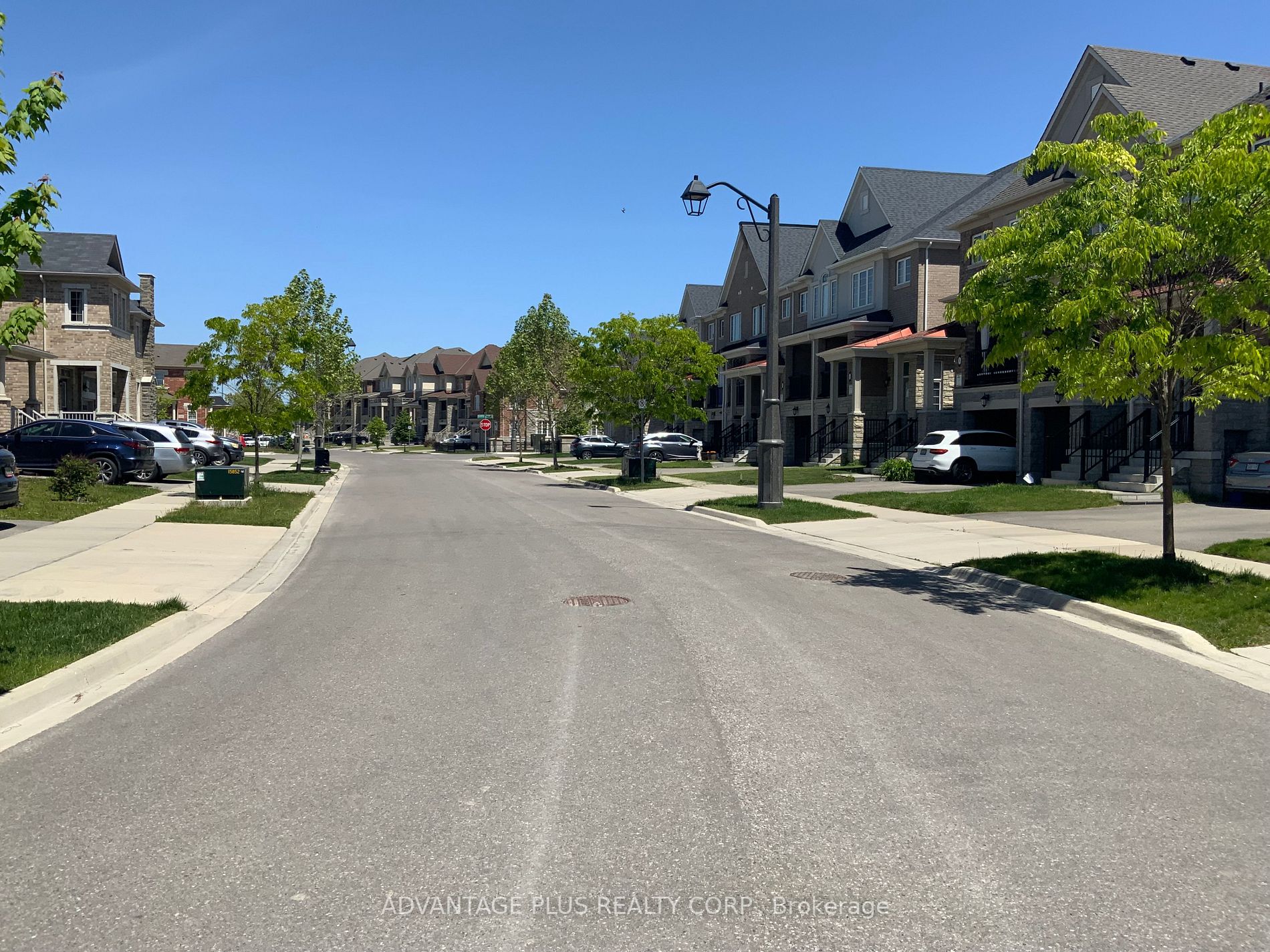 538 Stream Cres