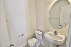538 Stream Cres