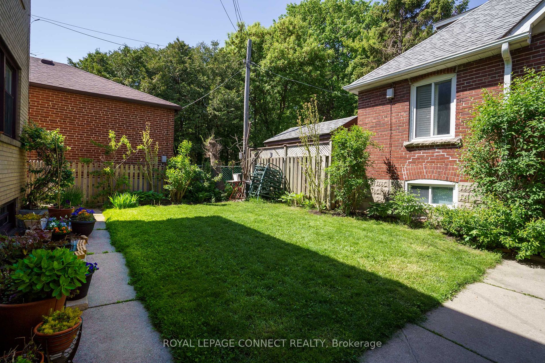 42 Ellis Avenue