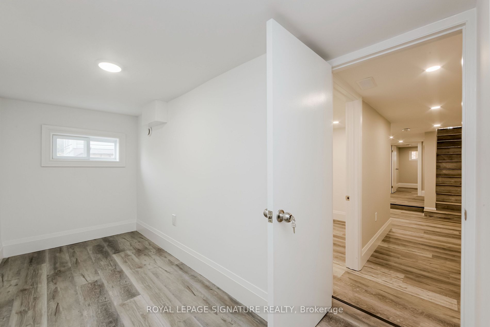 19 Schell Ave