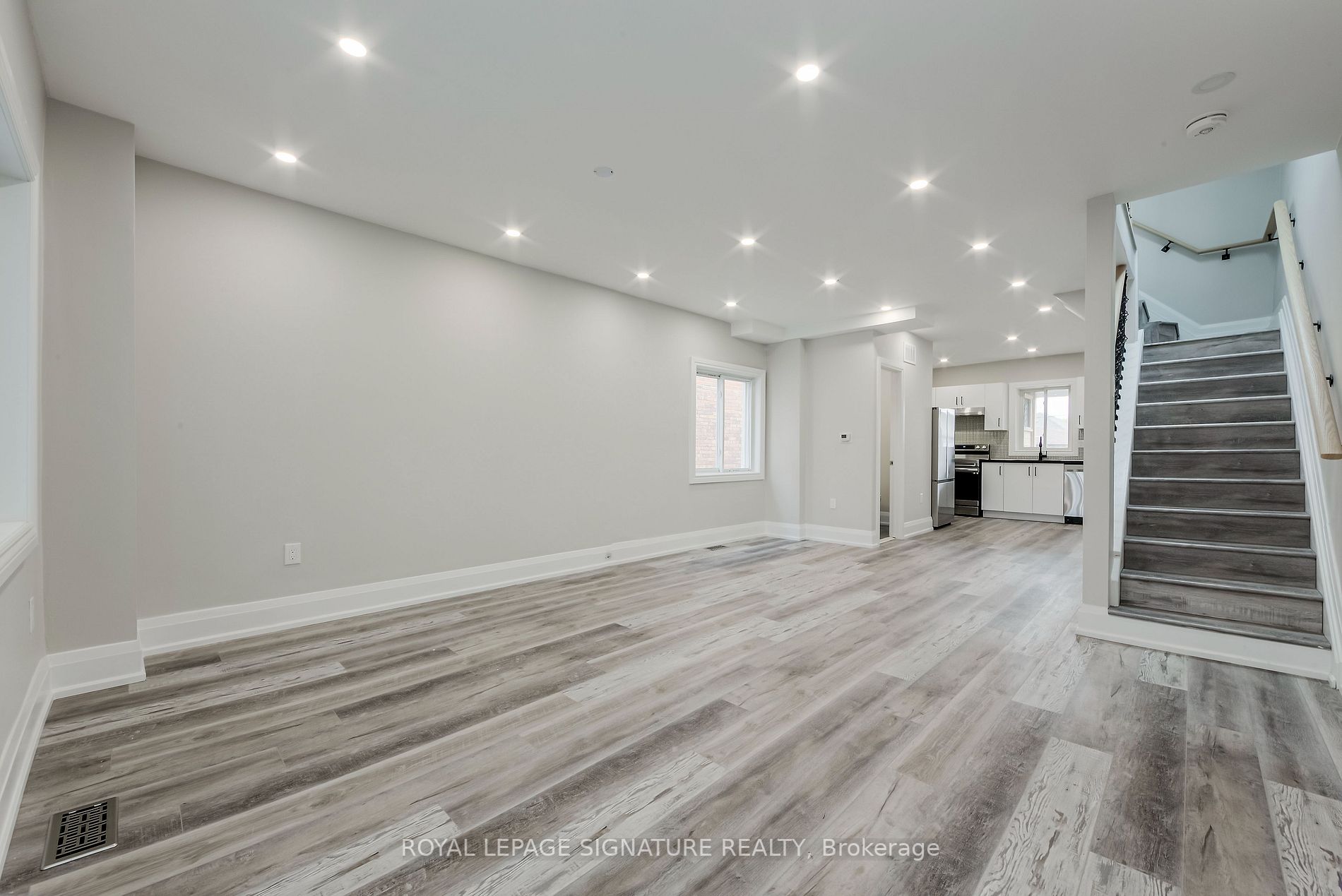 19 Schell Ave