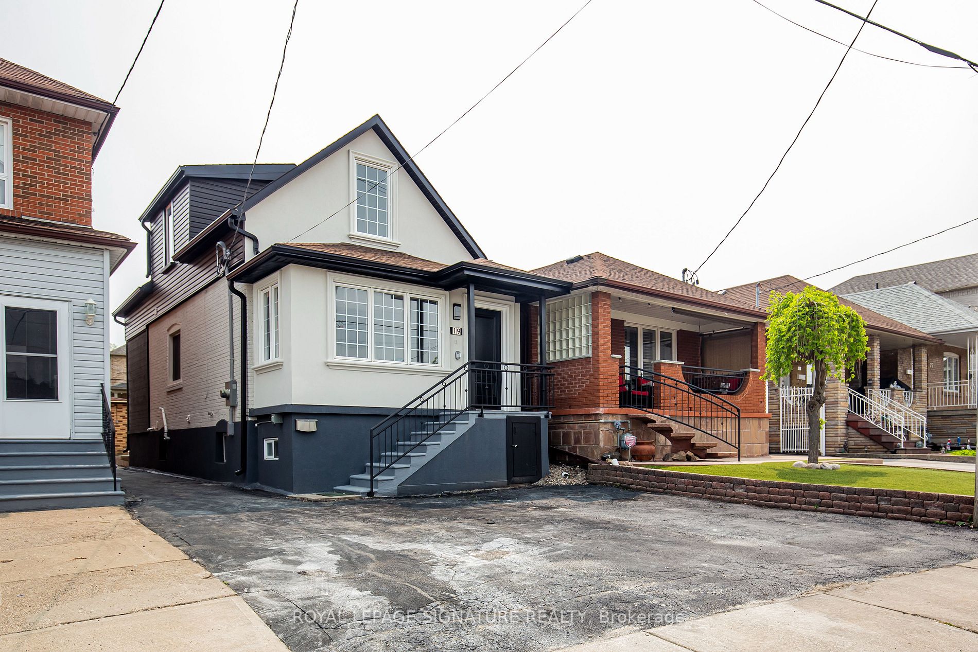 19 Schell Ave