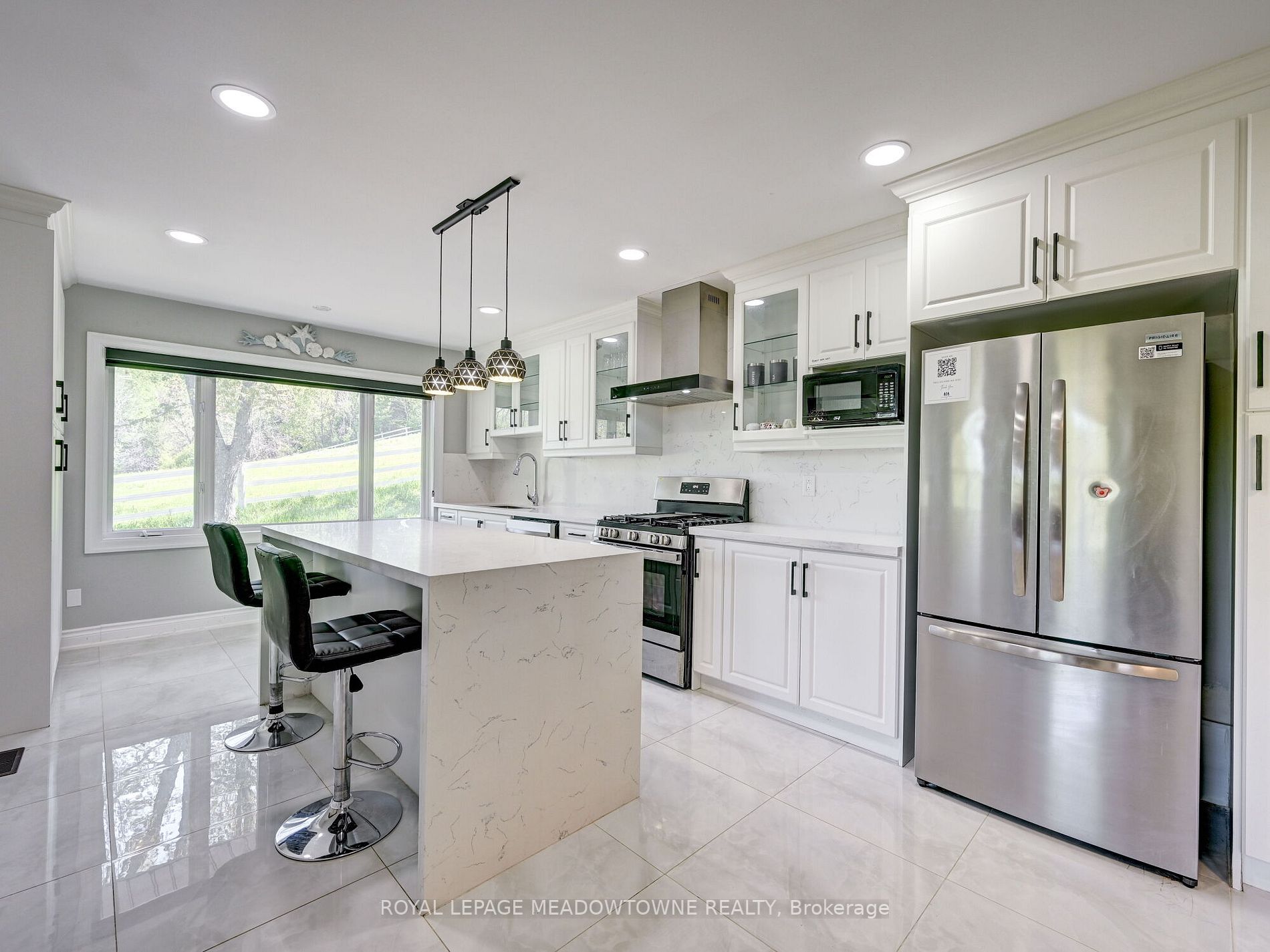 8283 Patterson Side Rd