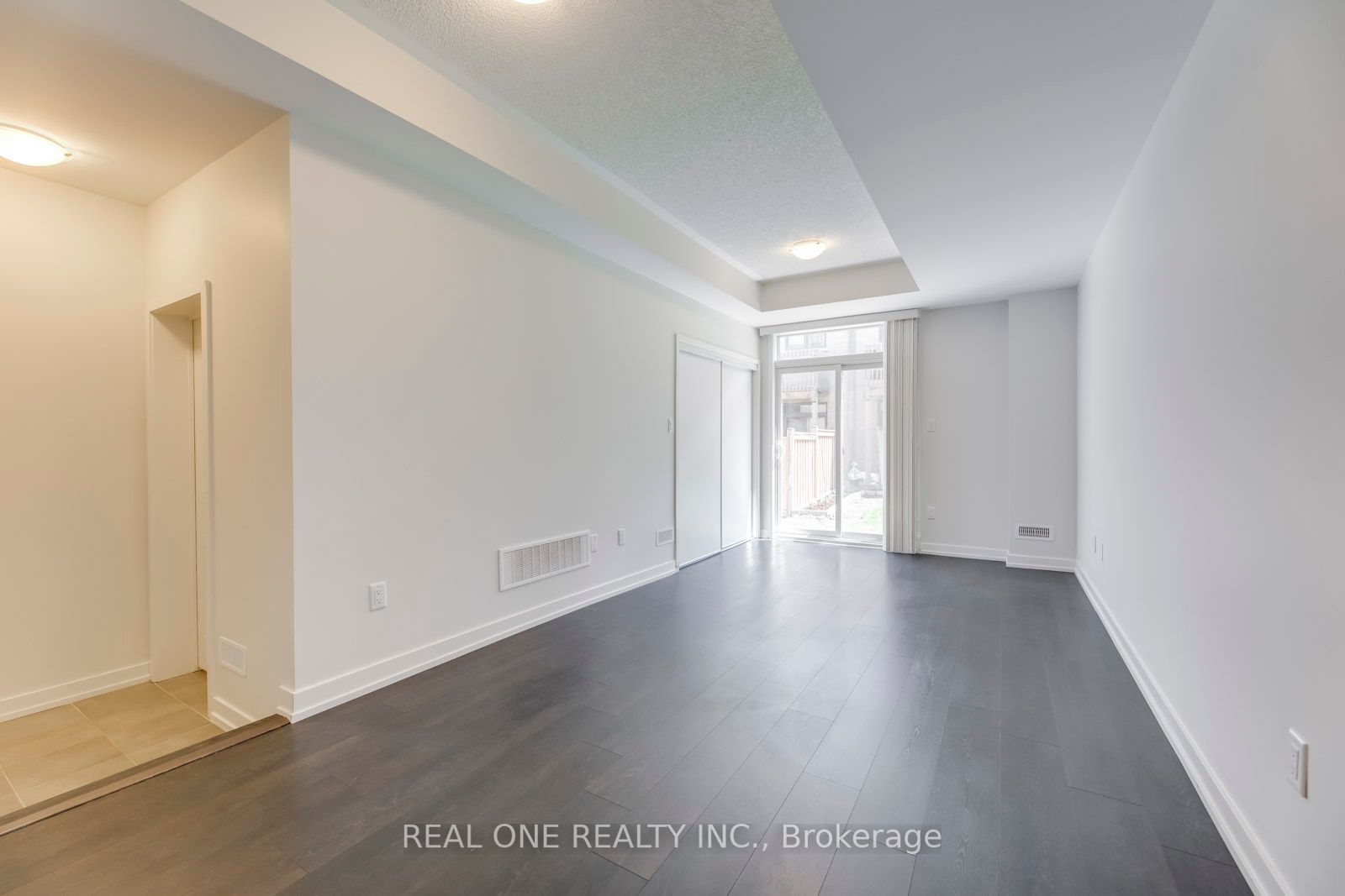 170 Squire Cres