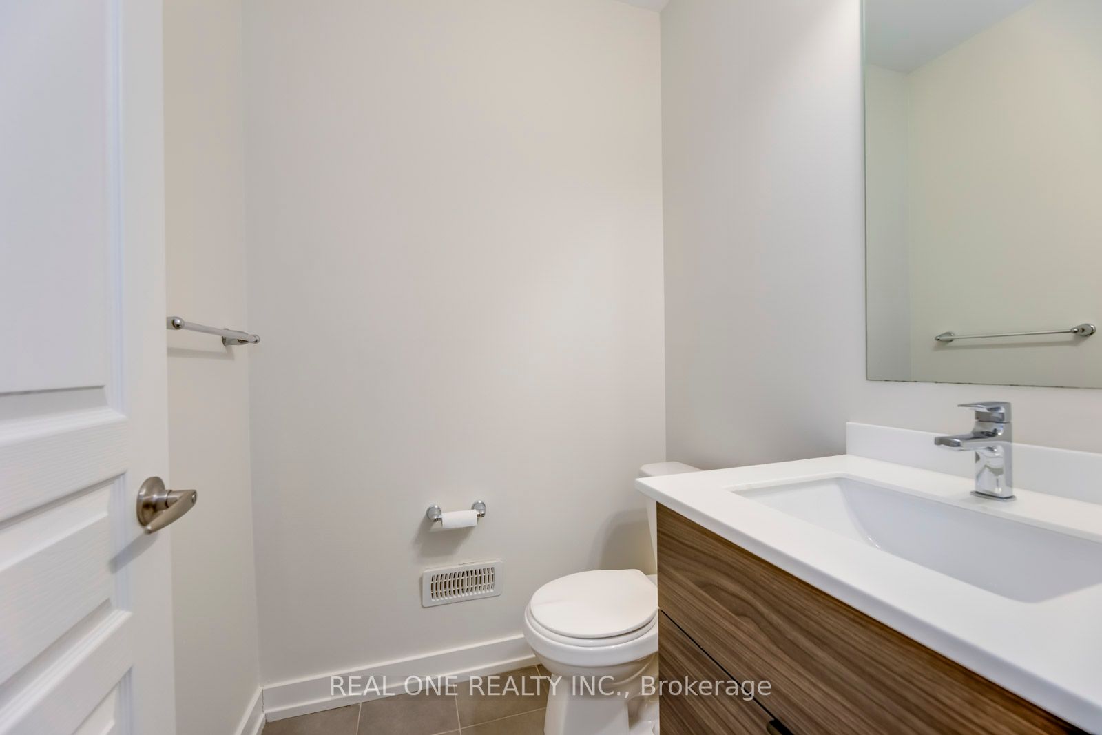 170 Squire Cres