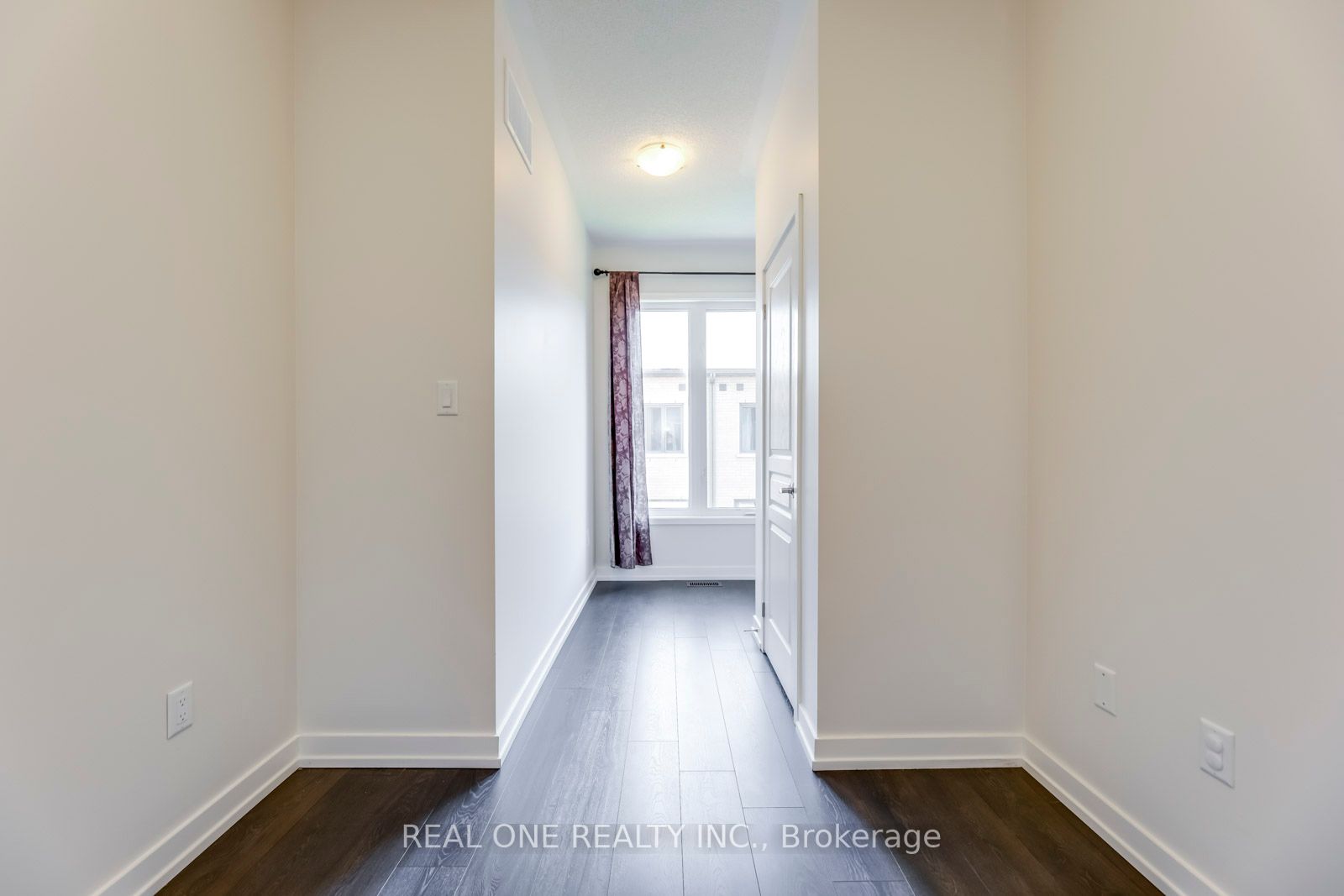 170 Squire Cres