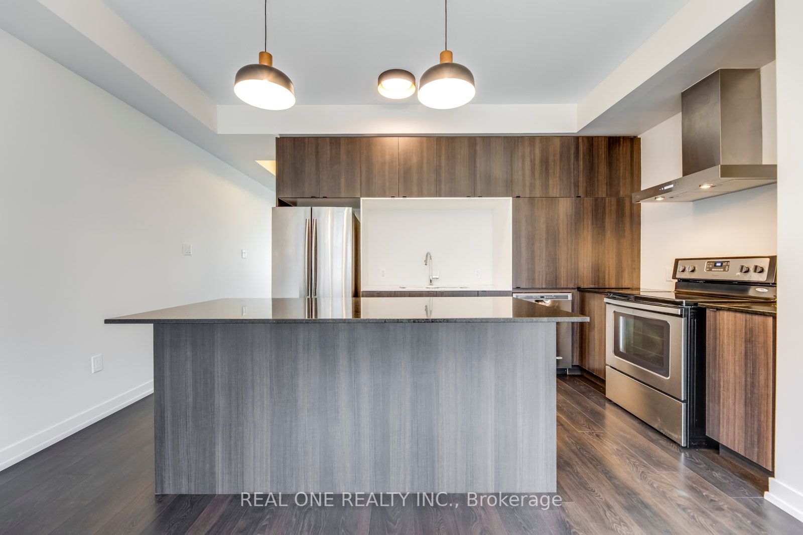 170 Squire Cres