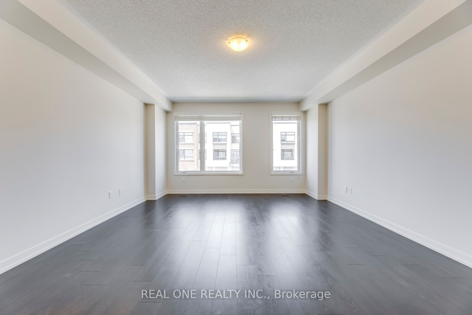 170 Squire Cres