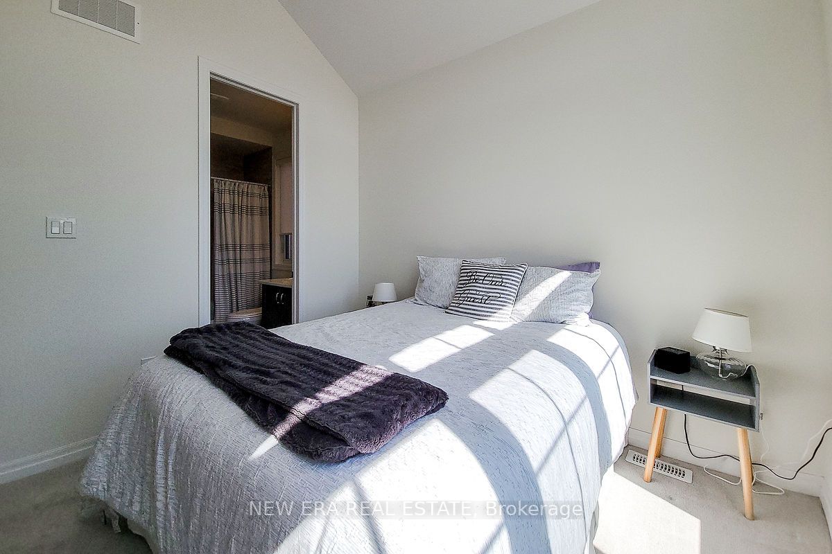 Listing W6062656 - Large Photo # 36