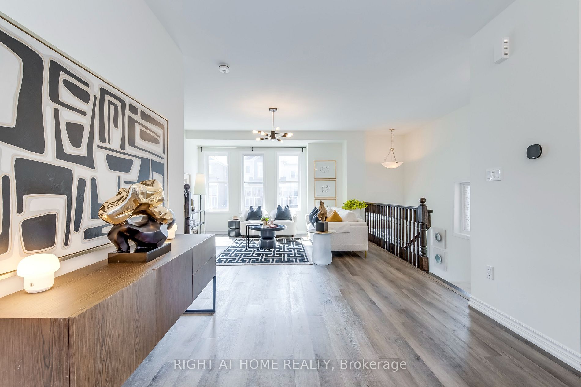 1285 Sycamore Gdns, #7