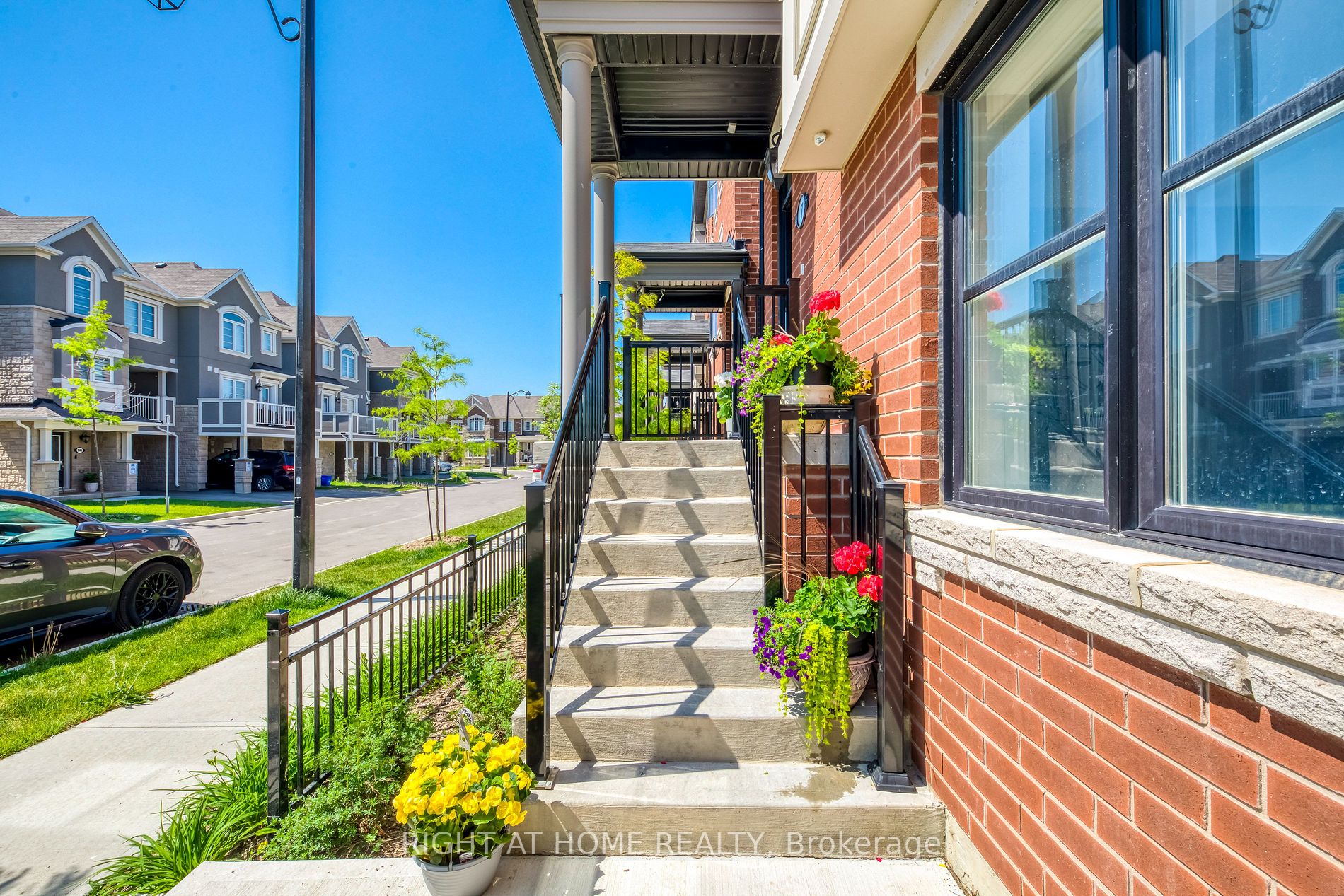 1285 Sycamore Gdns, #7