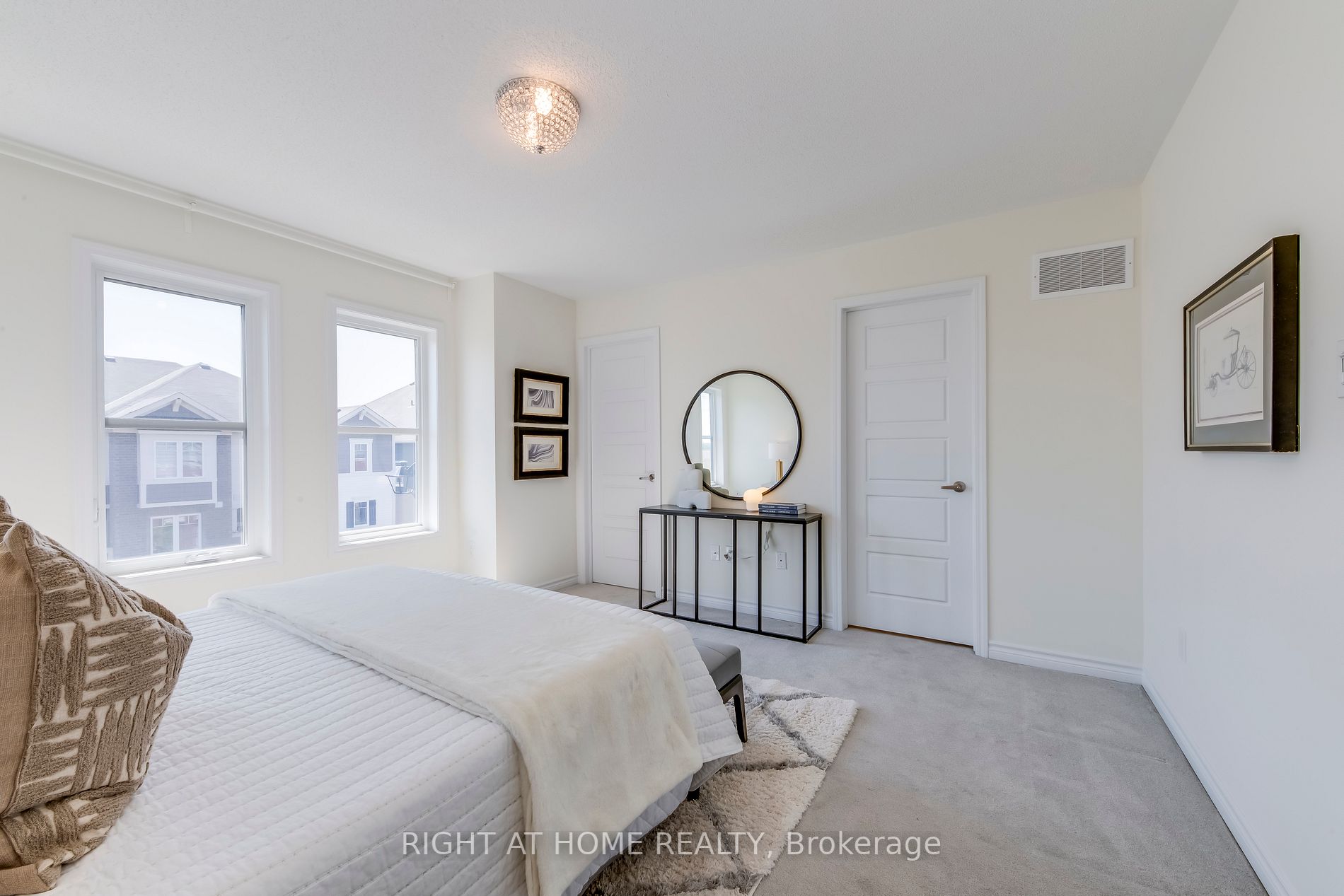 1285 Sycamore Gdns, #7