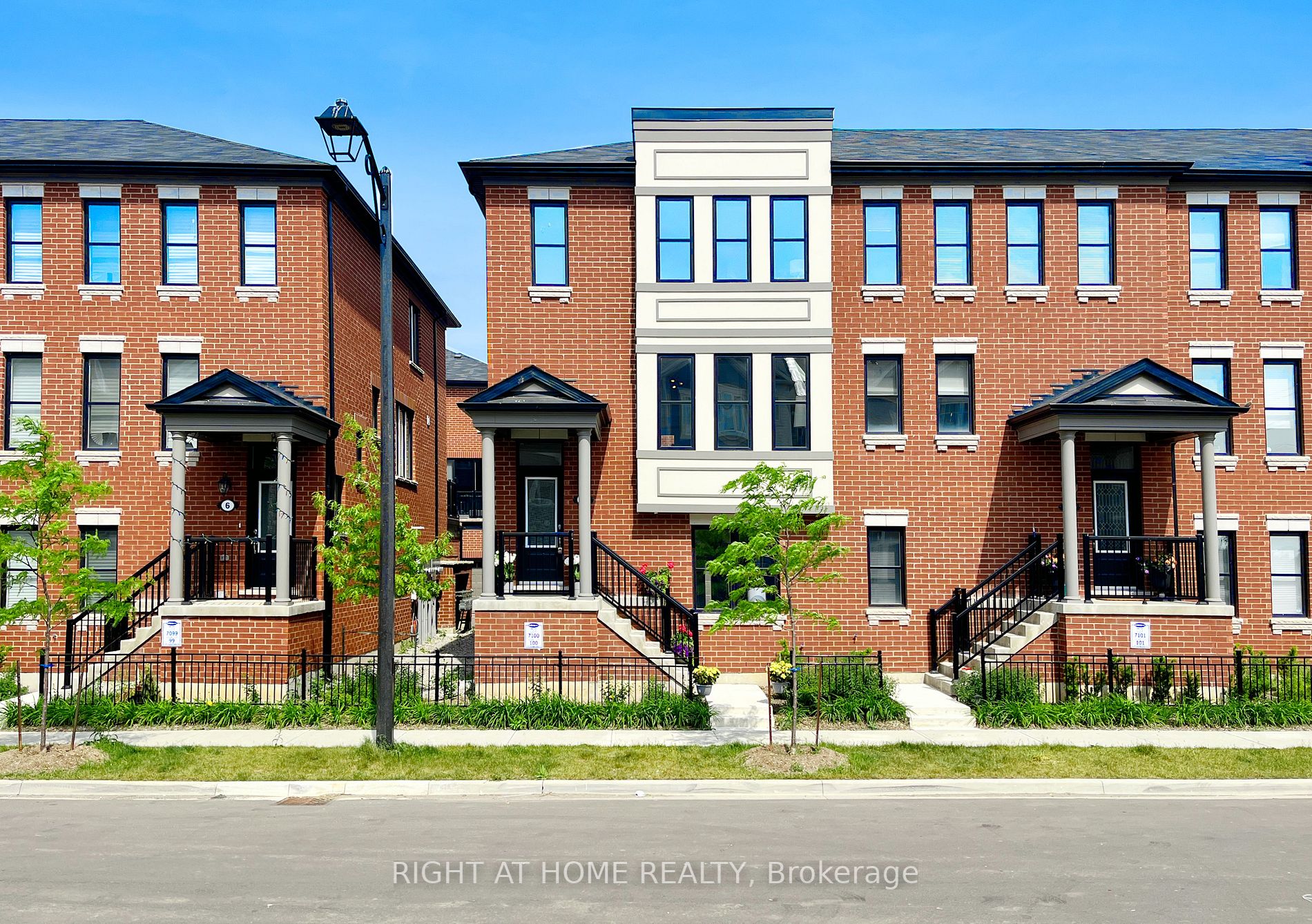 1285 Sycamore Gdns, #7