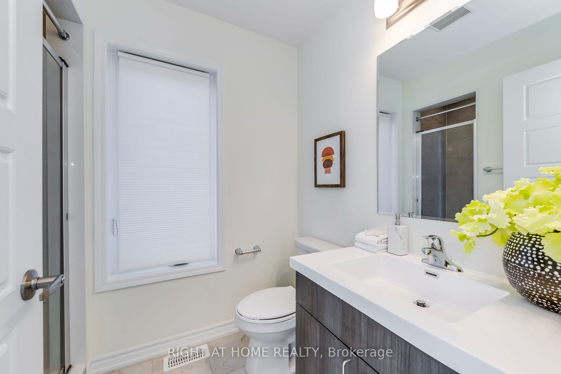 1285 Sycamore Gdns, #7