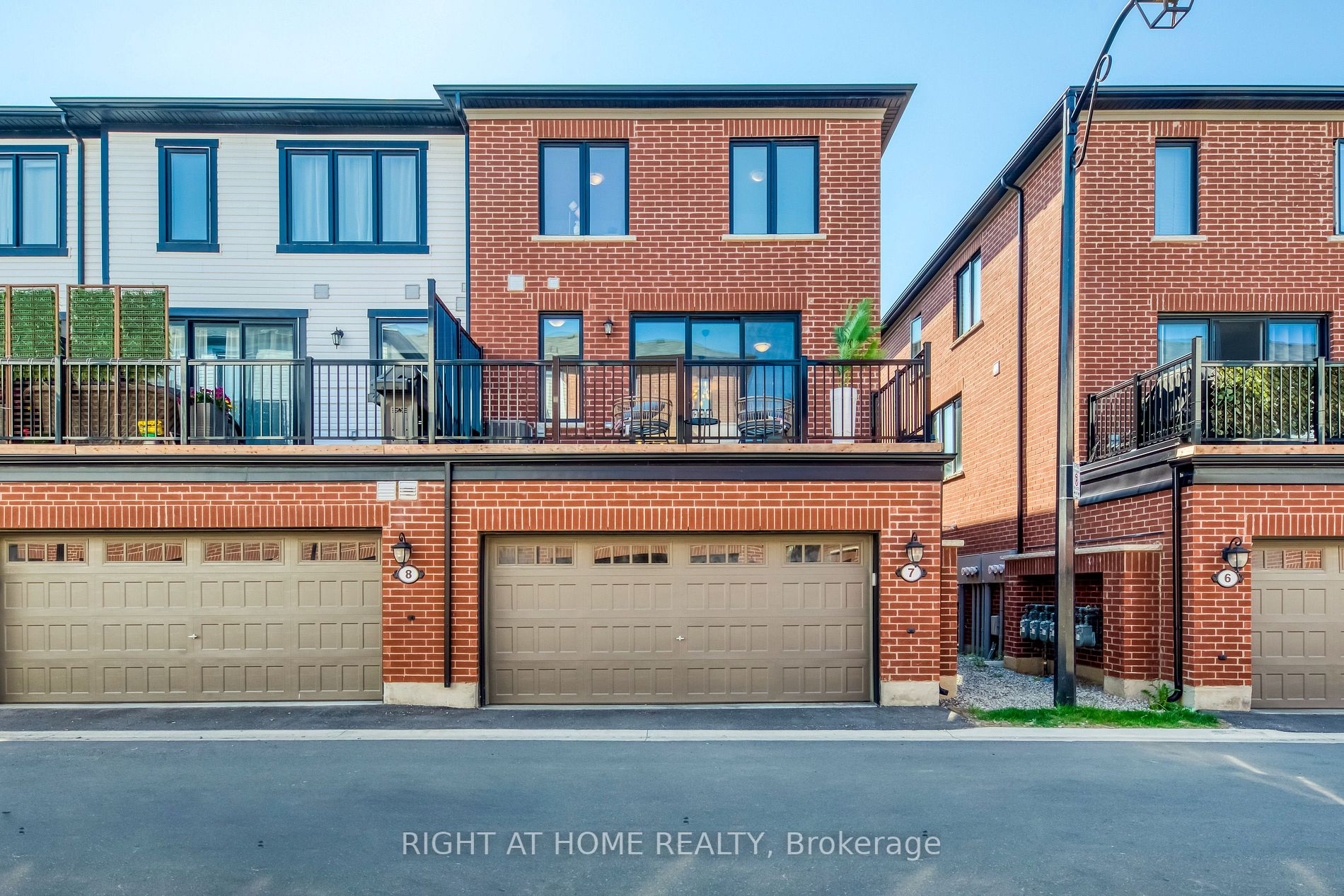 1285 Sycamore Gdns, #7