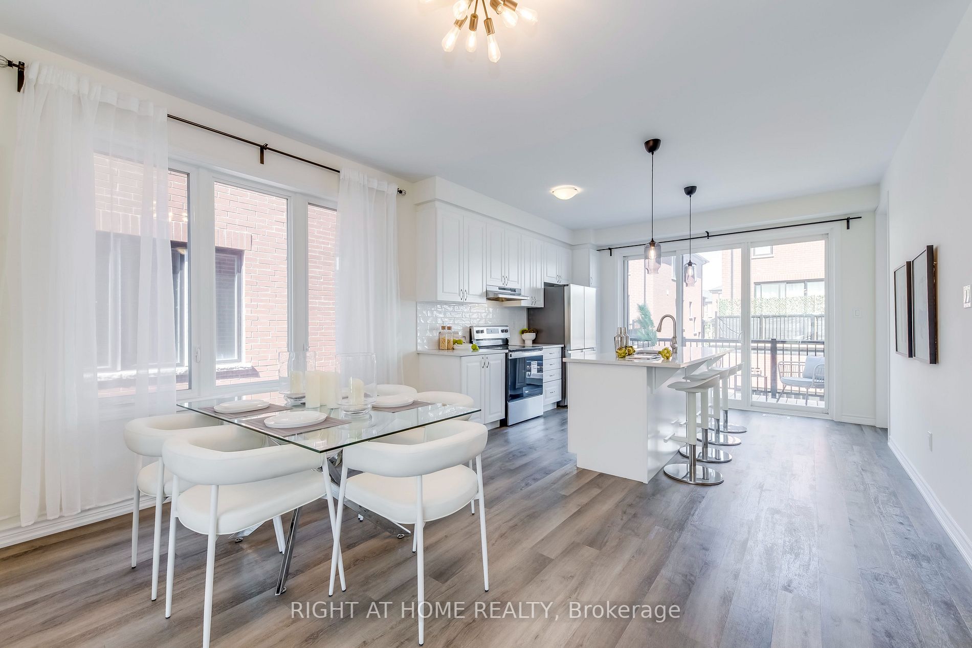 1285 Sycamore Gdns, #7