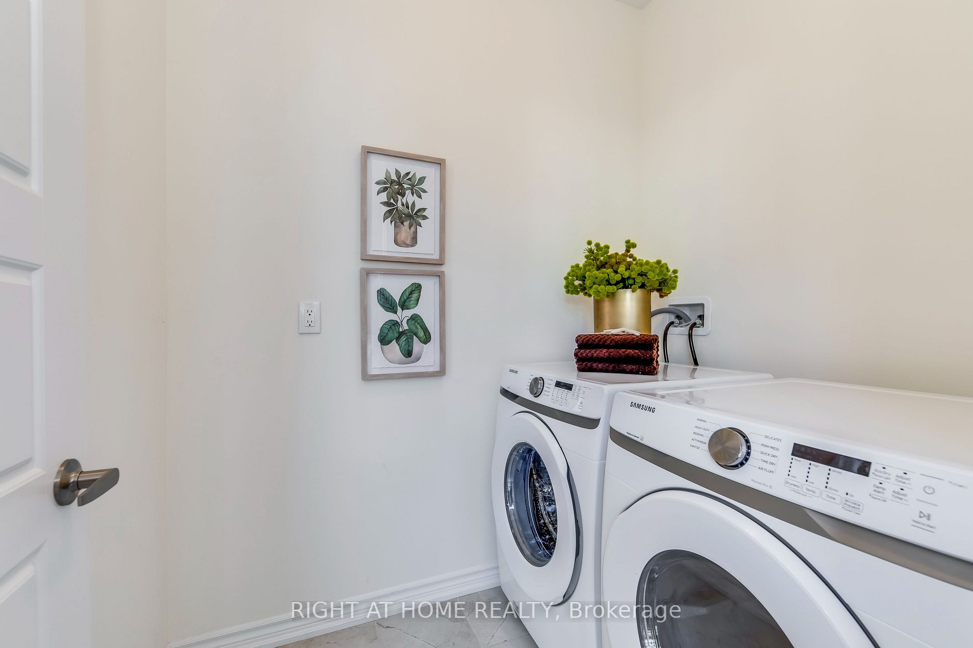 1285 Sycamore Gdns, #7