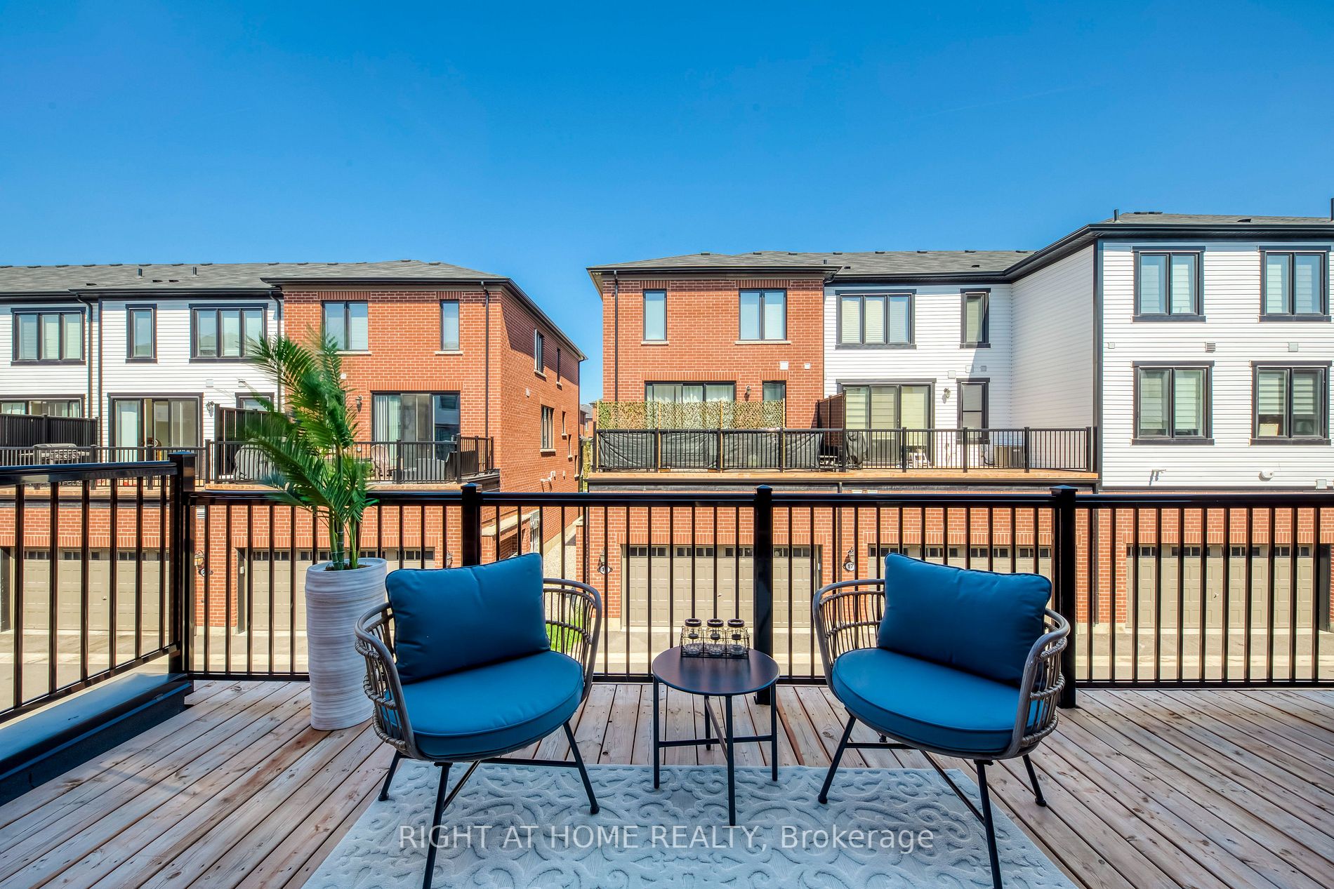 1285 Sycamore Gdns, #7
