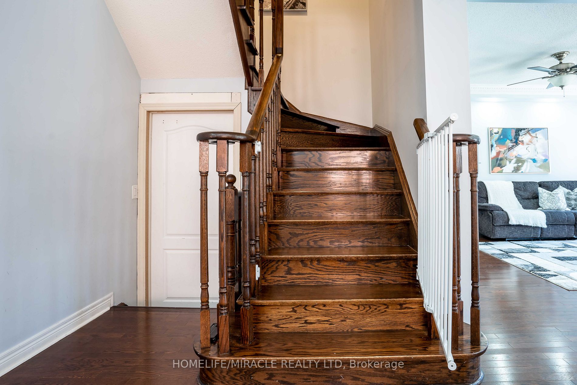 28 Totten Dr