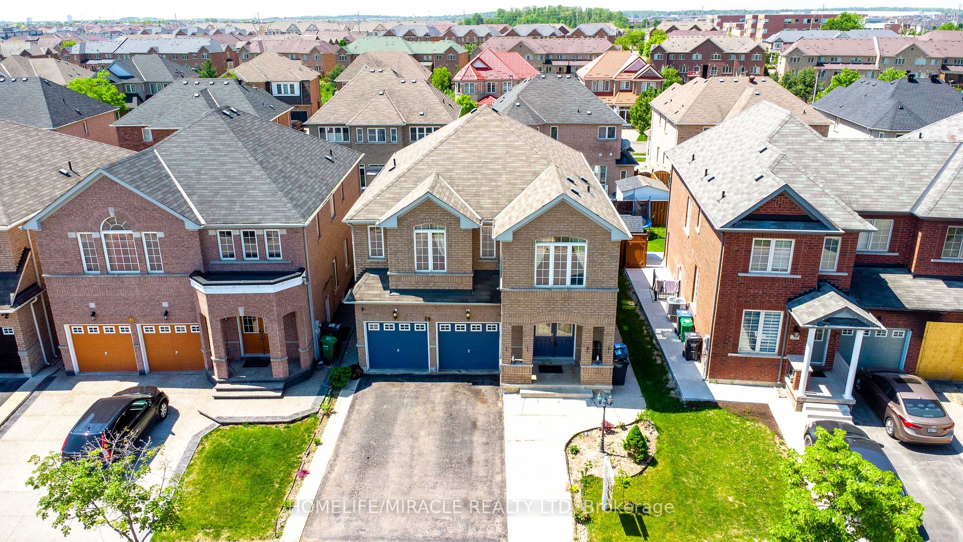 28 Totten Dr