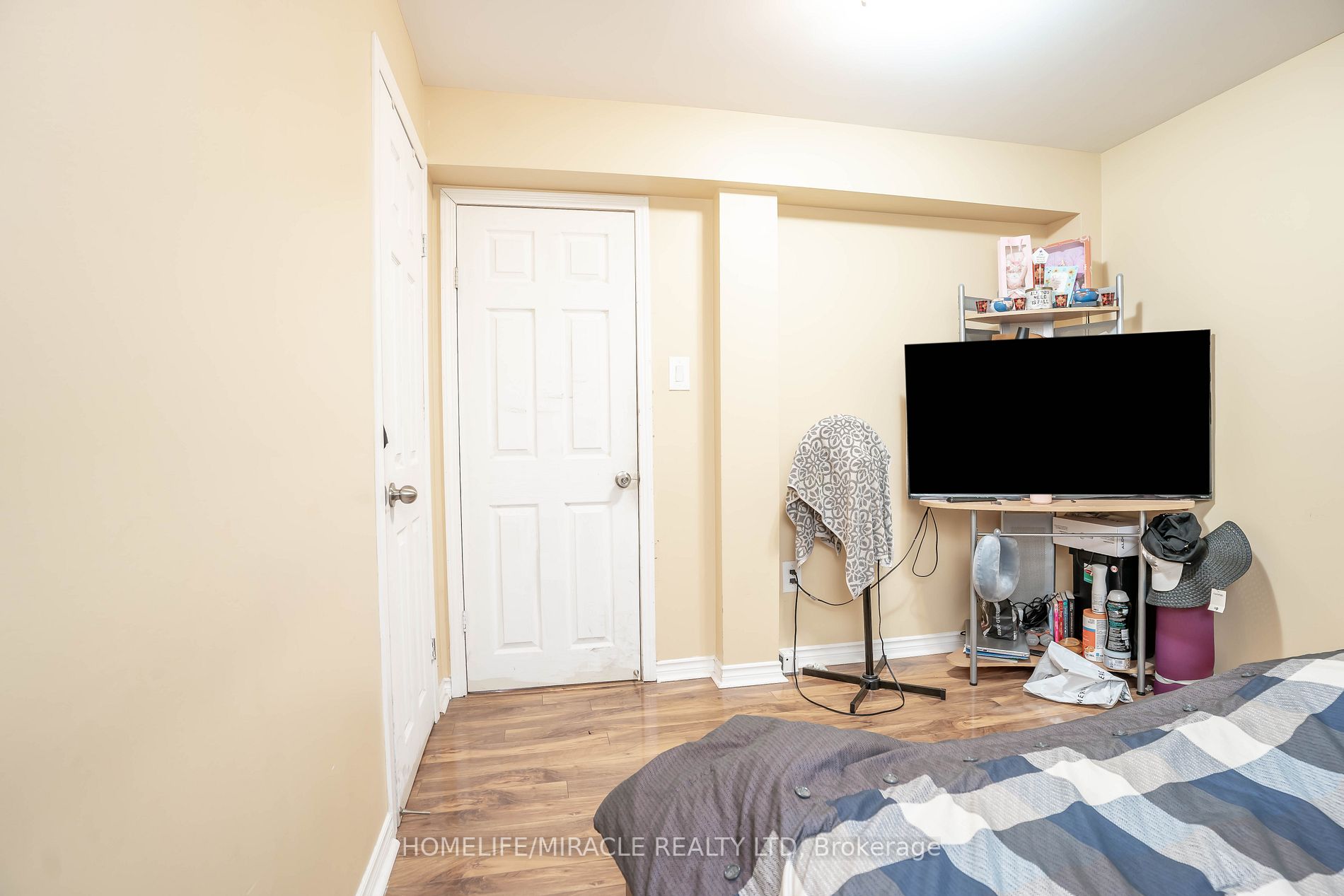28 Totten Dr