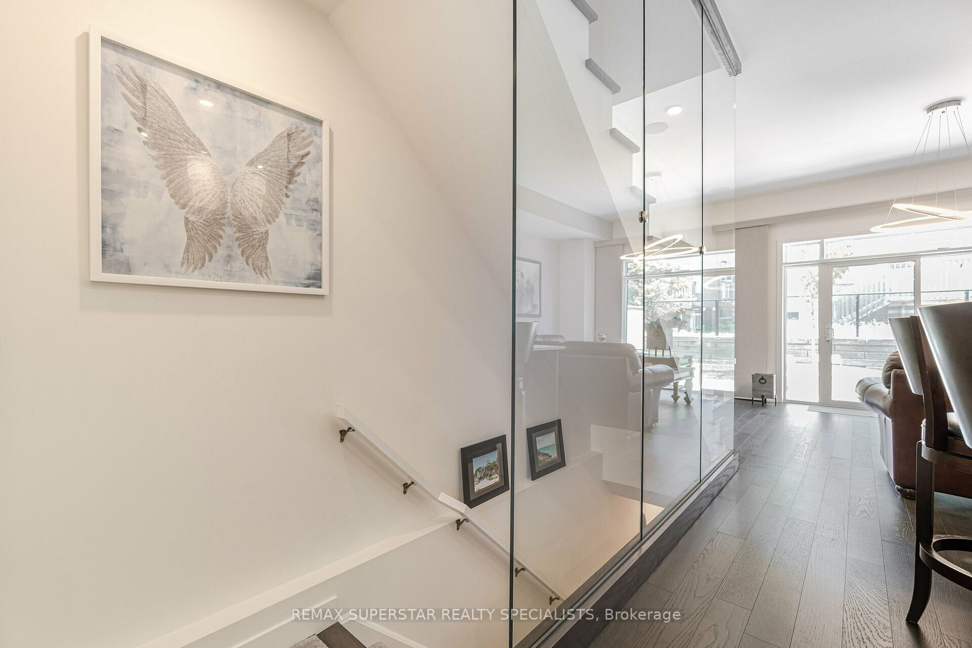 3074 Sixth Line, #236