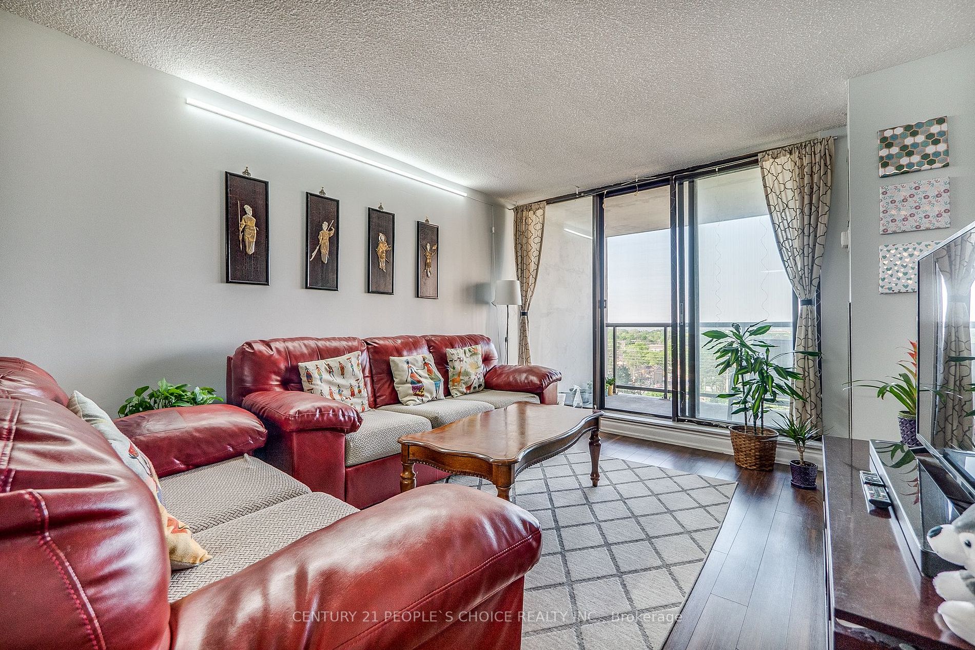 17 Knightsbridge Rd, #907