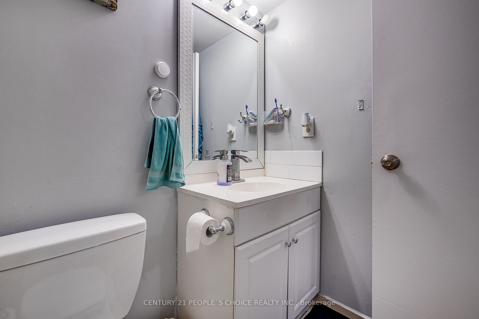 17 Knightsbridge Rd, #907