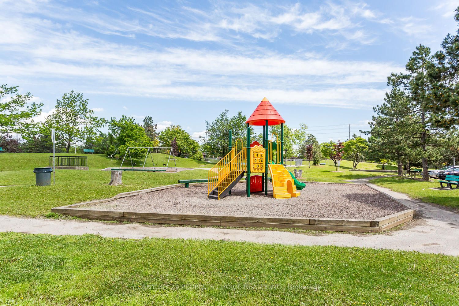 17 Knightsbridge Rd, #907