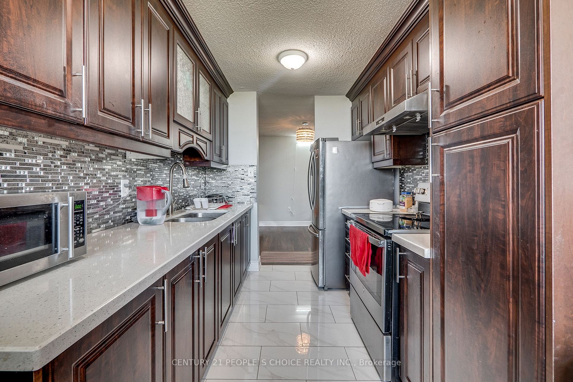 17 Knightsbridge Rd, #907