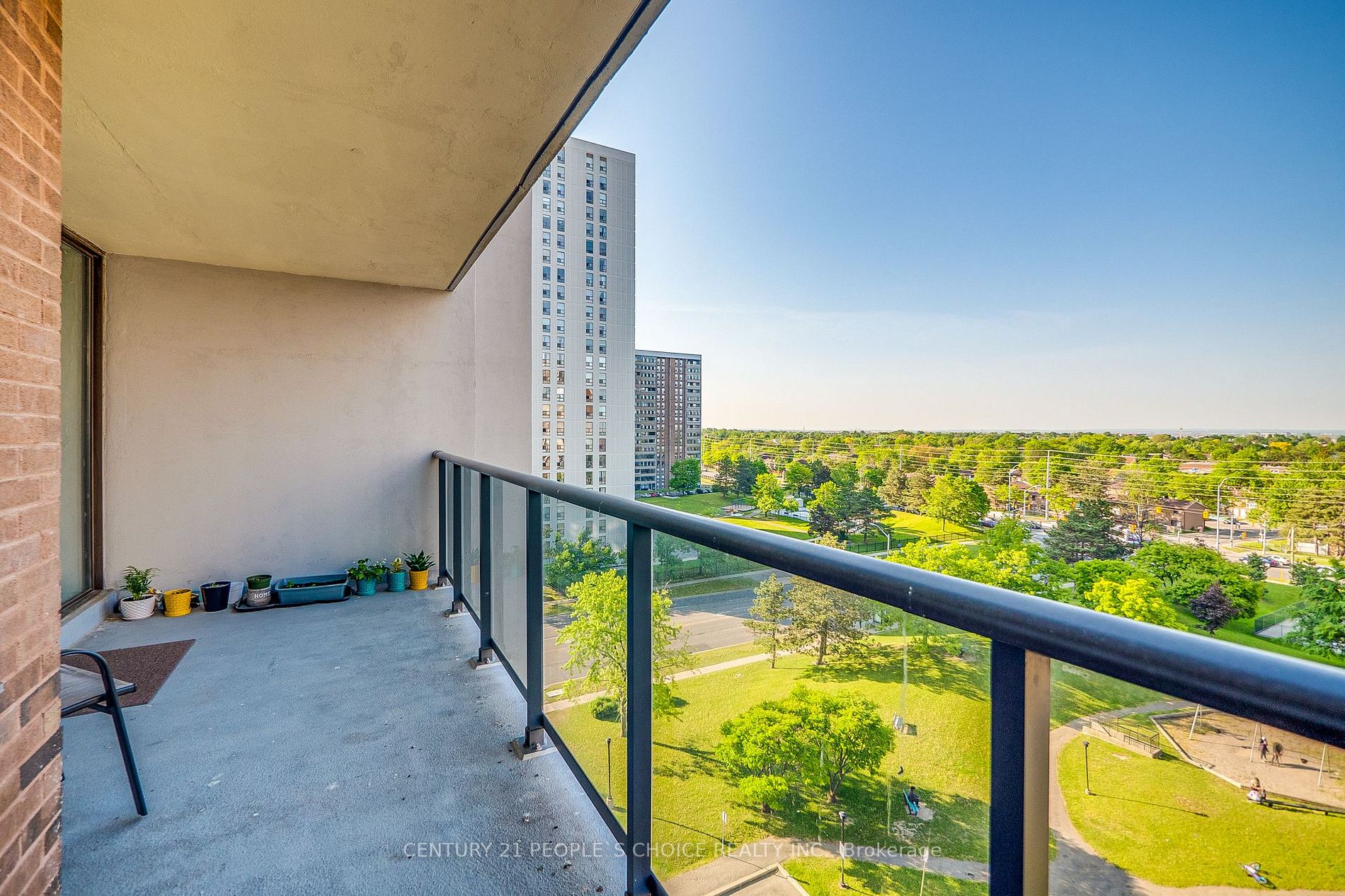 17 Knightsbridge Rd, #907