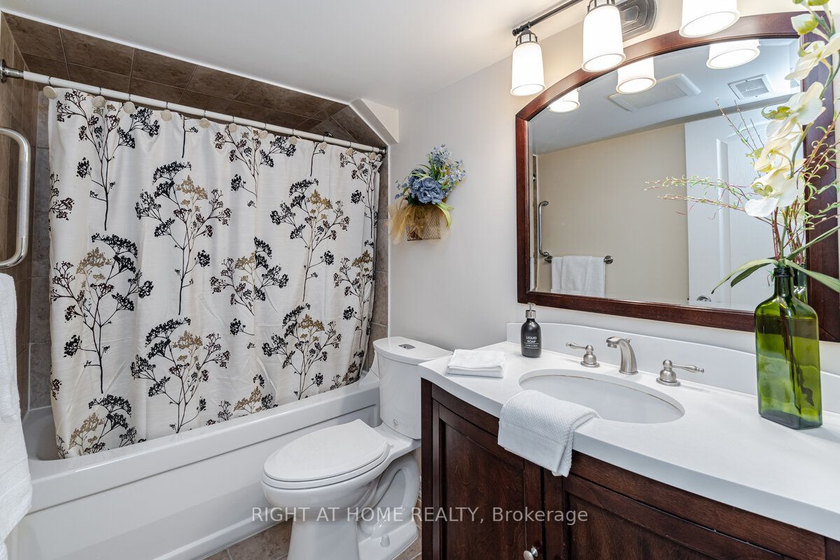 24B Jellicoe Ave
