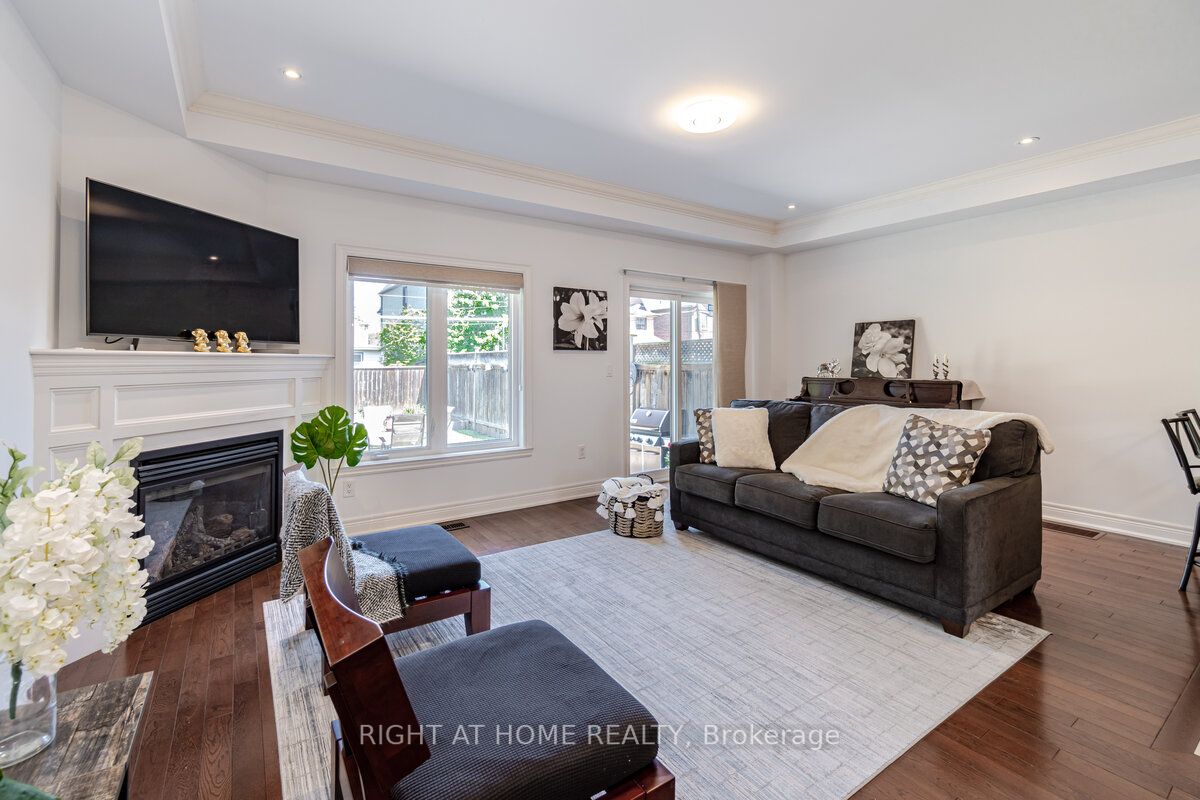 24B Jellicoe Ave