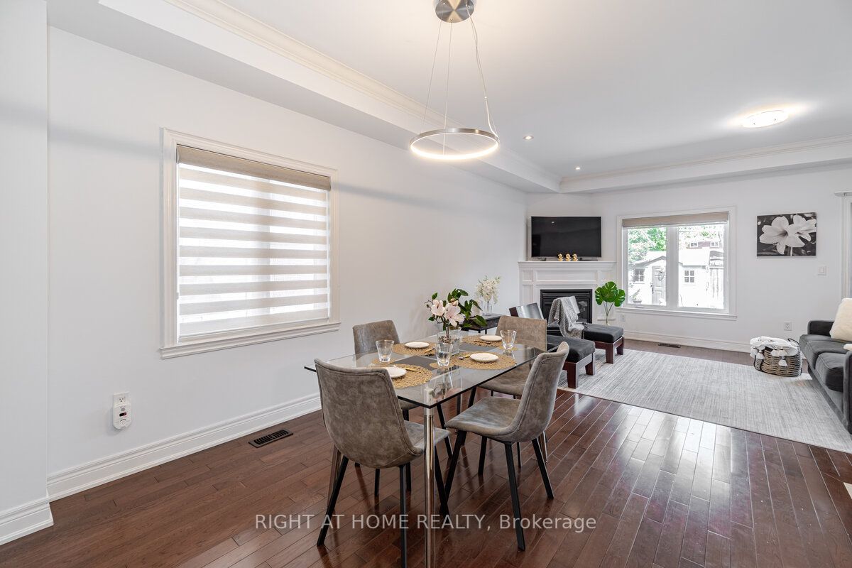 24B Jellicoe Ave