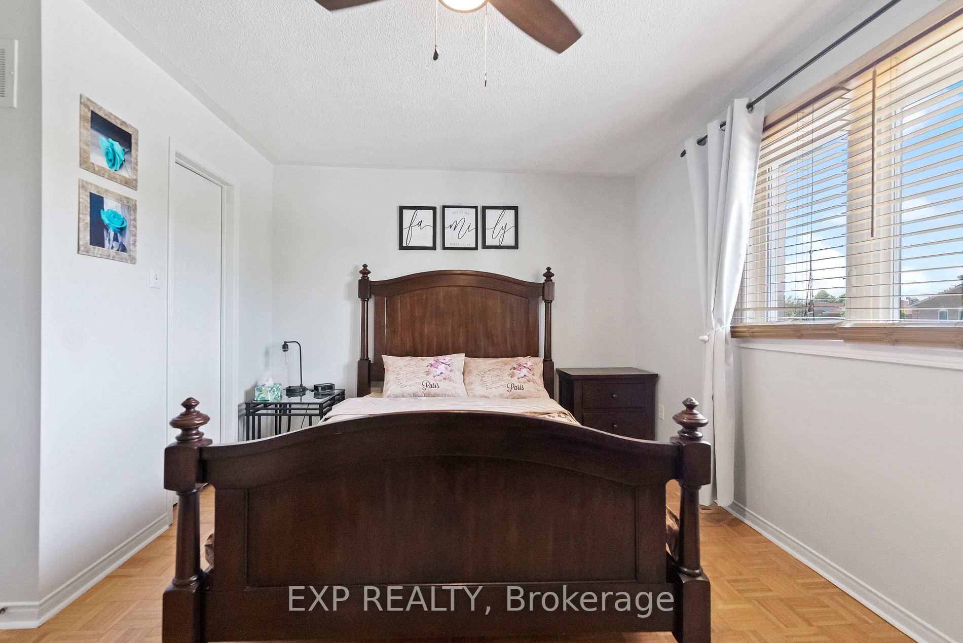 5620 Cortina Cres