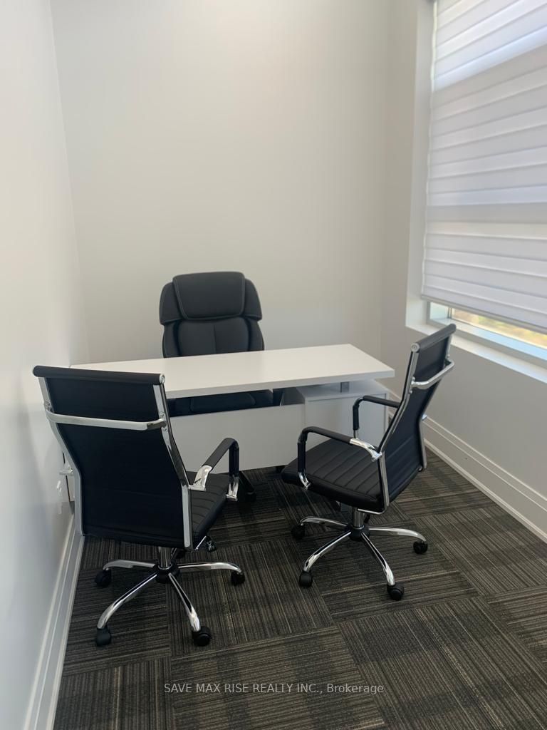 4903 Thomas Alton Blvd, #106
